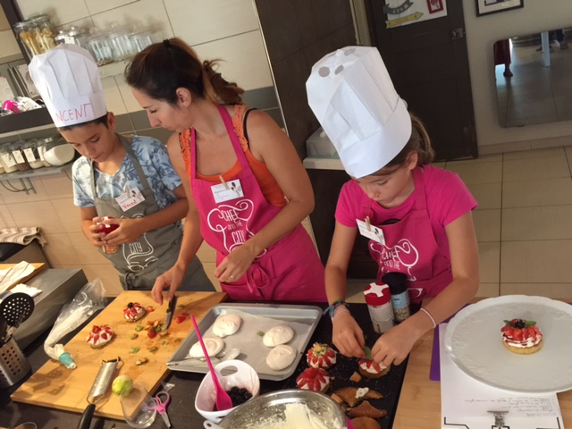 Cours Enfants, Roulé Lemon Curd, Pavlova et sablé breton